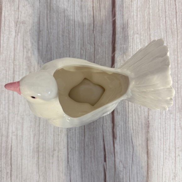 5" Ceramic White Dove Pigeon Bird Planter Figurine Made in Japan Vintage Chip - Picture 7 of 10